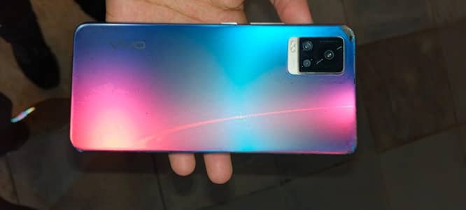Vivo V20