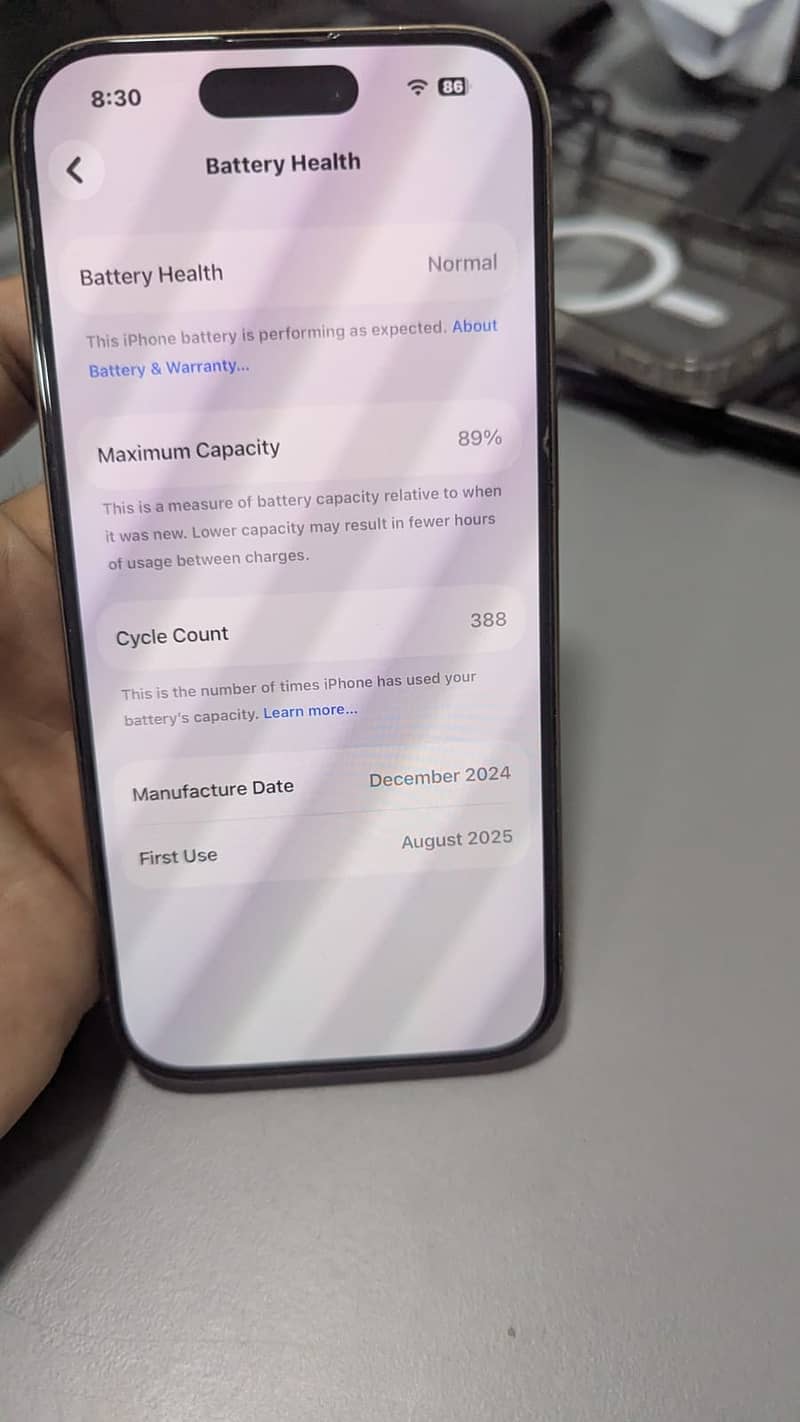 Apple iPhone 16 Pro 2