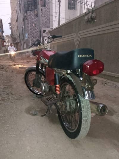 CD 70 BIKE united