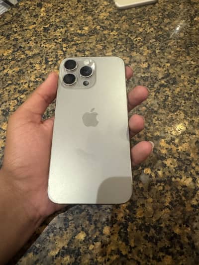 Apple iPhone 15 Pro Max