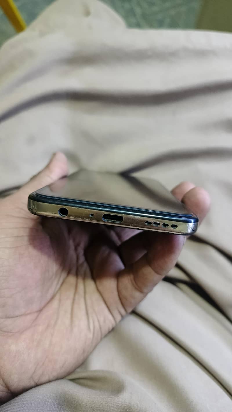 Infinix Zero X Pro 1