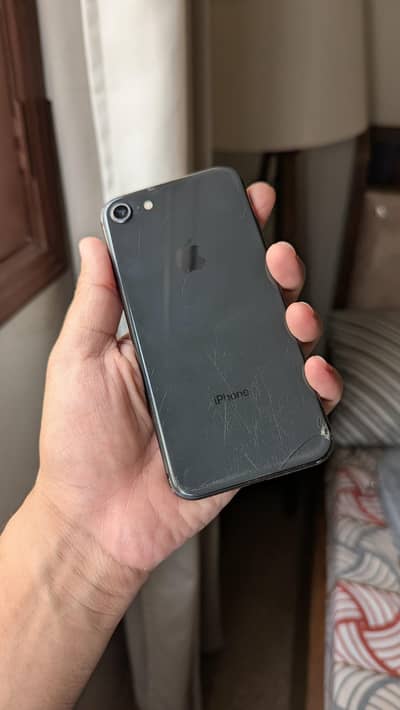Apple iPhone 8