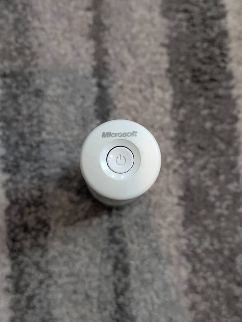 Xbox 360 Wireless Microphone 1
