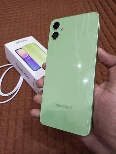 Samsung Mobile A05 8GB(4+4GB)/64GB with complete box 03174698751