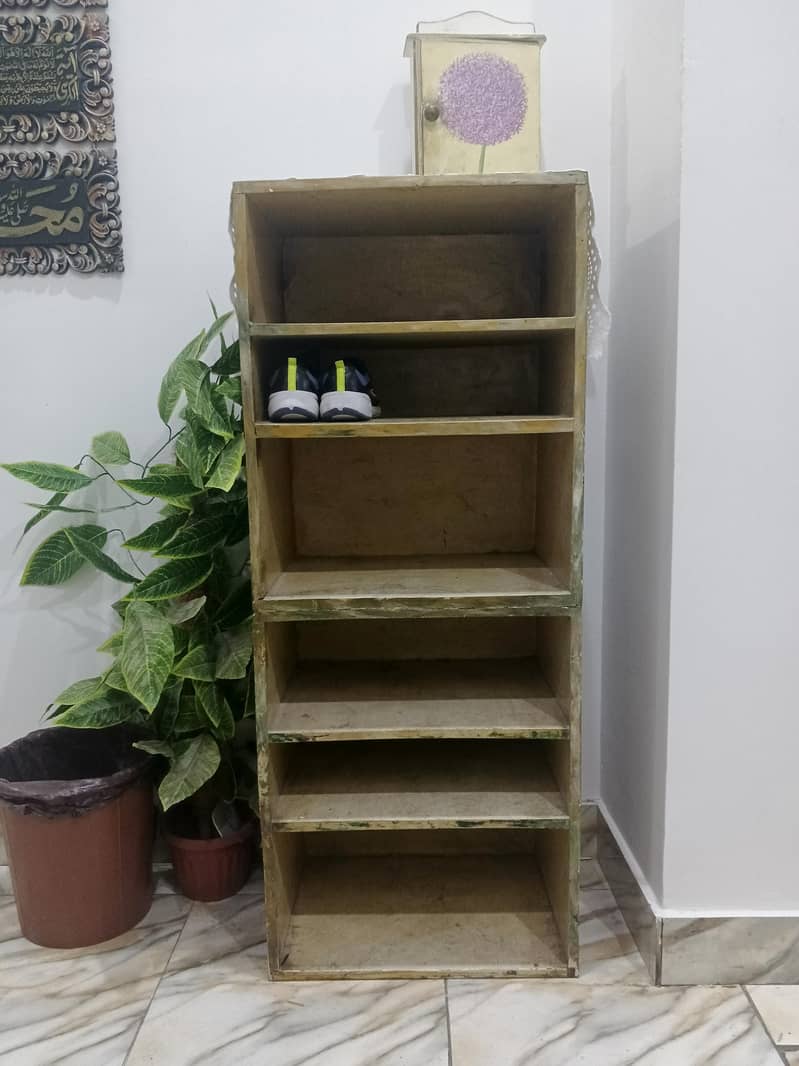 shoes rack 0