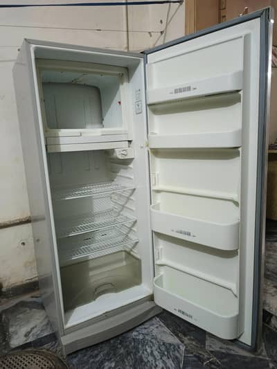 Dawlance Refrigerator - Excellent Cooling & Good Condition