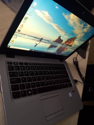 Hp Elite book Slim And Light Weight Machine Best for Office Use