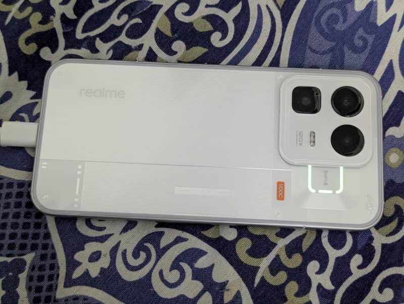 Realme Neo 8 0