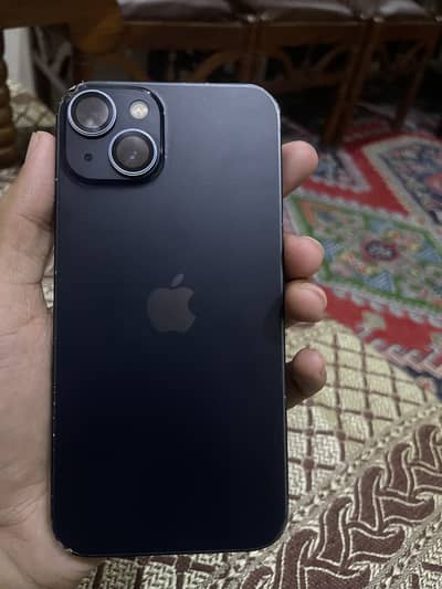 Apple iPhone 13