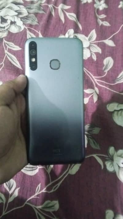 Infinix Hot 8 urgent sale