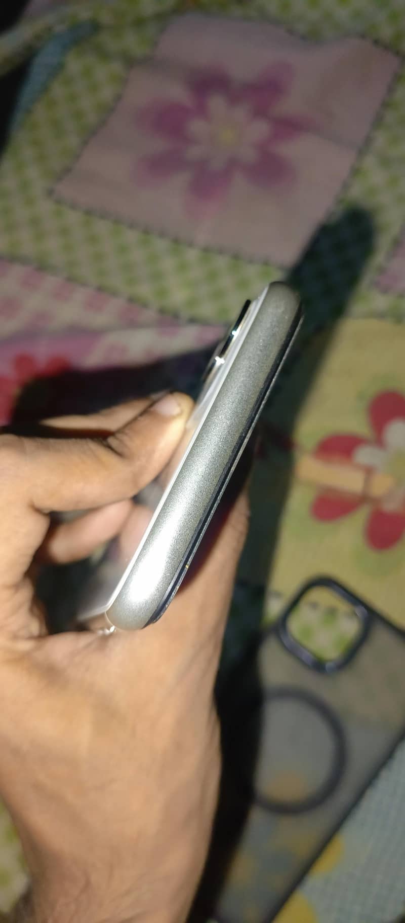 Apple iPhone 11 3