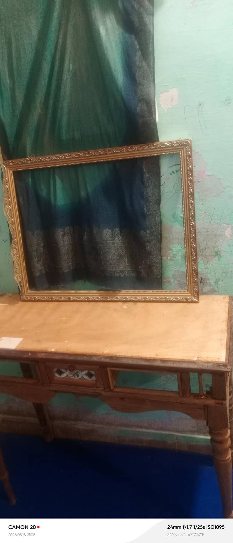 Antique consol table 5