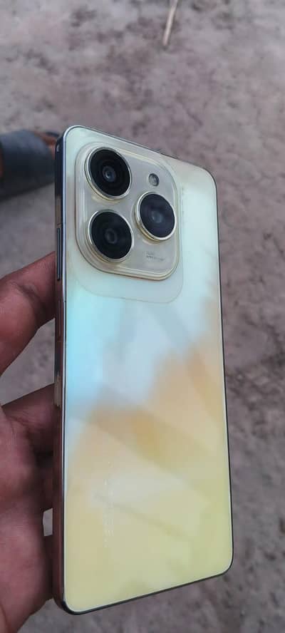 Tecno Spark 20 Pro