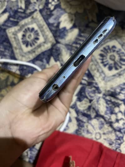 Vivo Y51s
