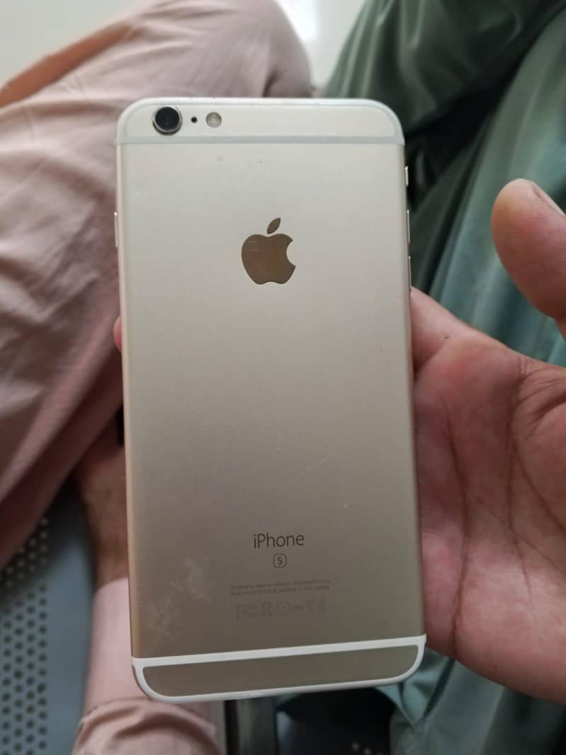 Apple iPhone 6S Plus 1