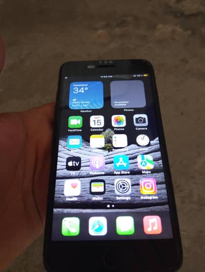 Apple iPhone 7 Plus 128 GB PTA approved front glass break only