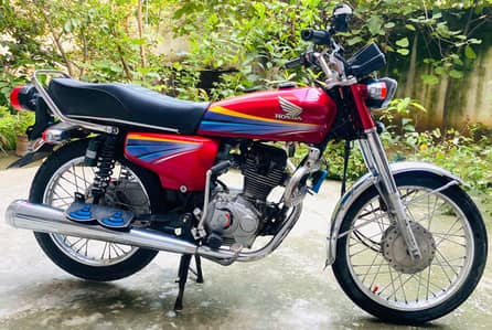 2011 model CG 125