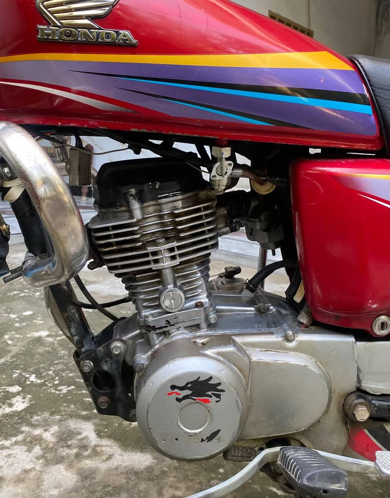2011 model CG 125 1