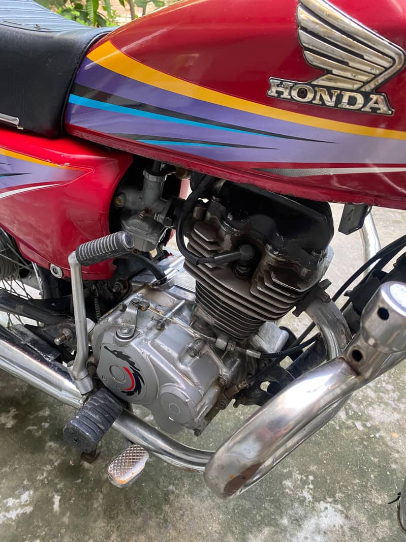 2011 model CG 125 2