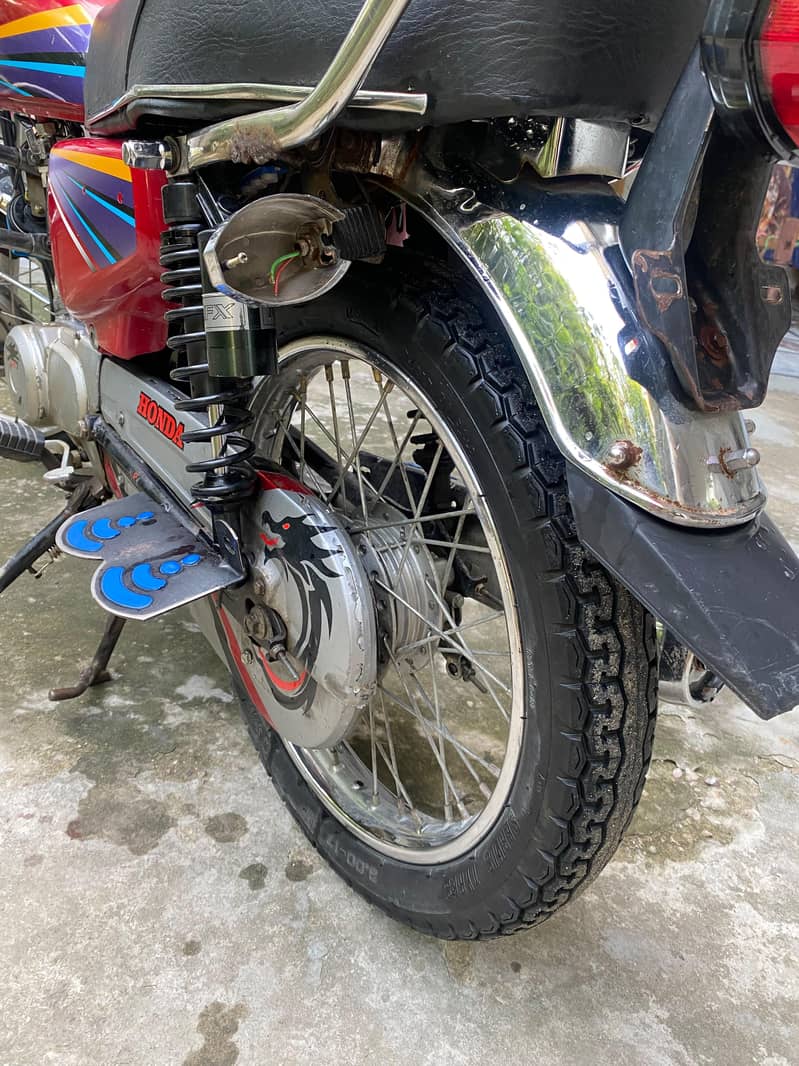 2011 model CG 125 3