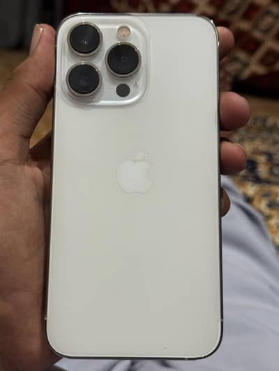 Apple iPhone 13 Pro