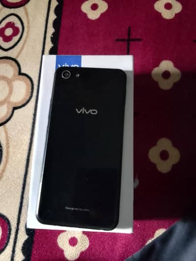 vivo y 83.