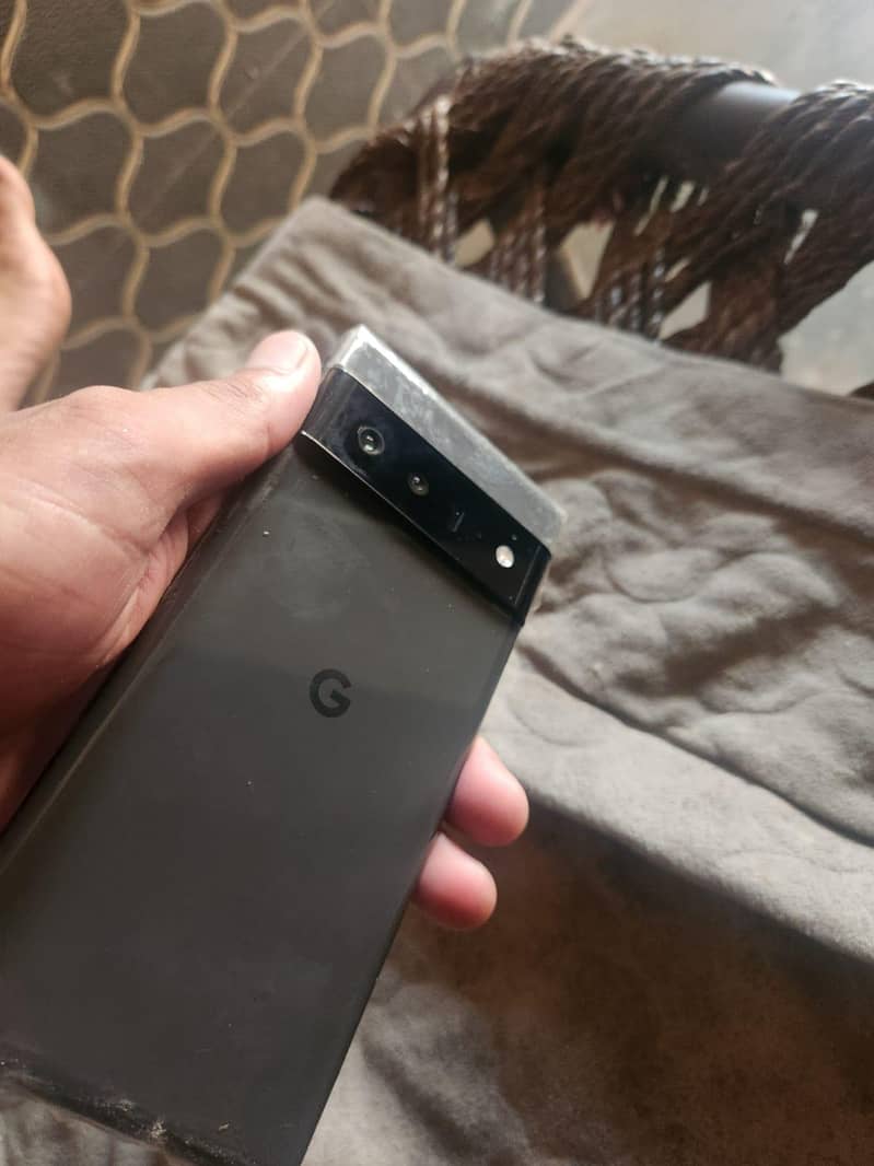 Google Pixel 6 Pro 2