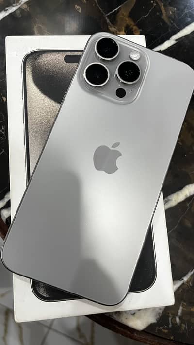 Apple iPhone 15 Pro Max