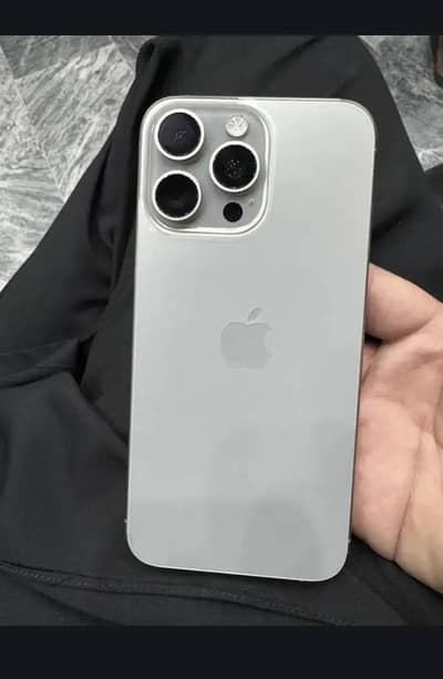 iPhone 15pro max Non PTA Factory unlock