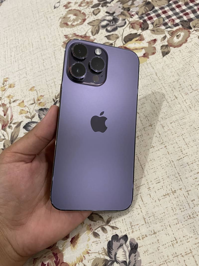 Apple iPhone 14 Pro Max 4