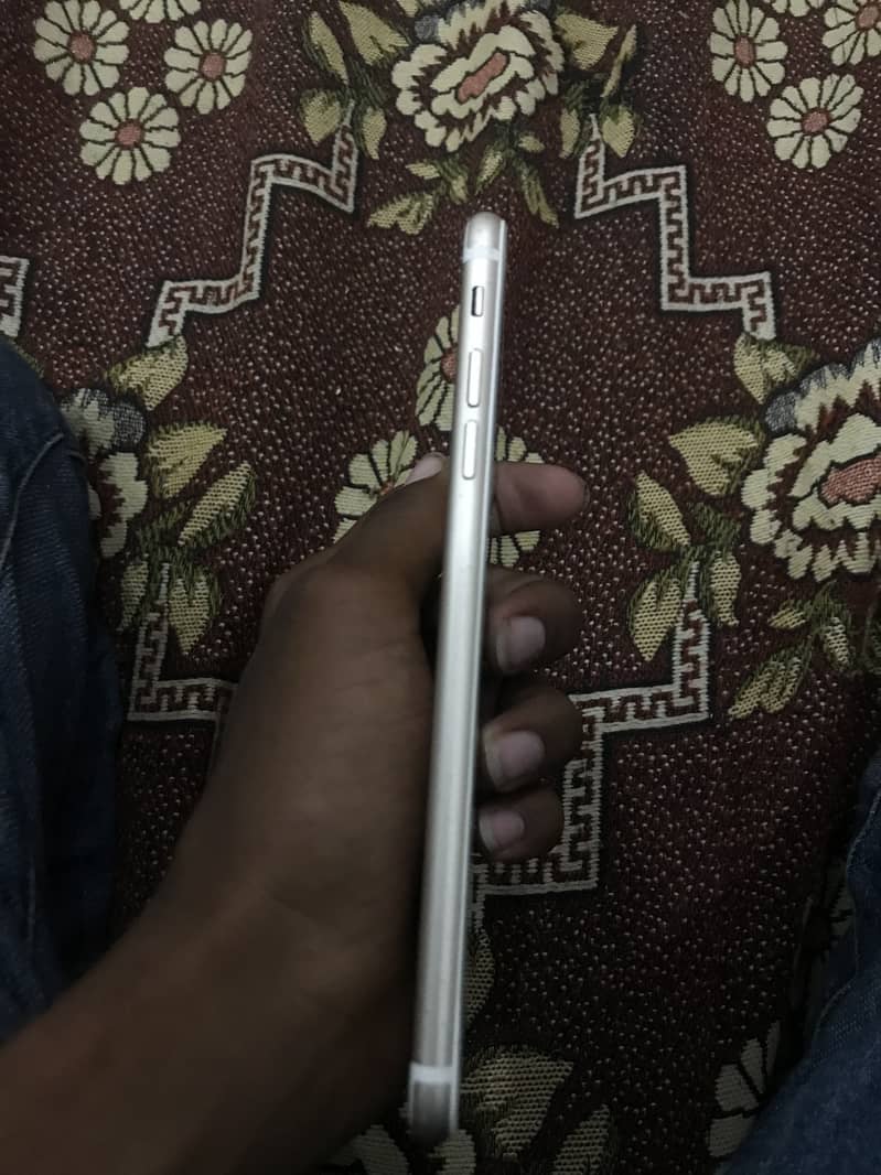 Apple iPhone 7 Plus condition 8/10 3