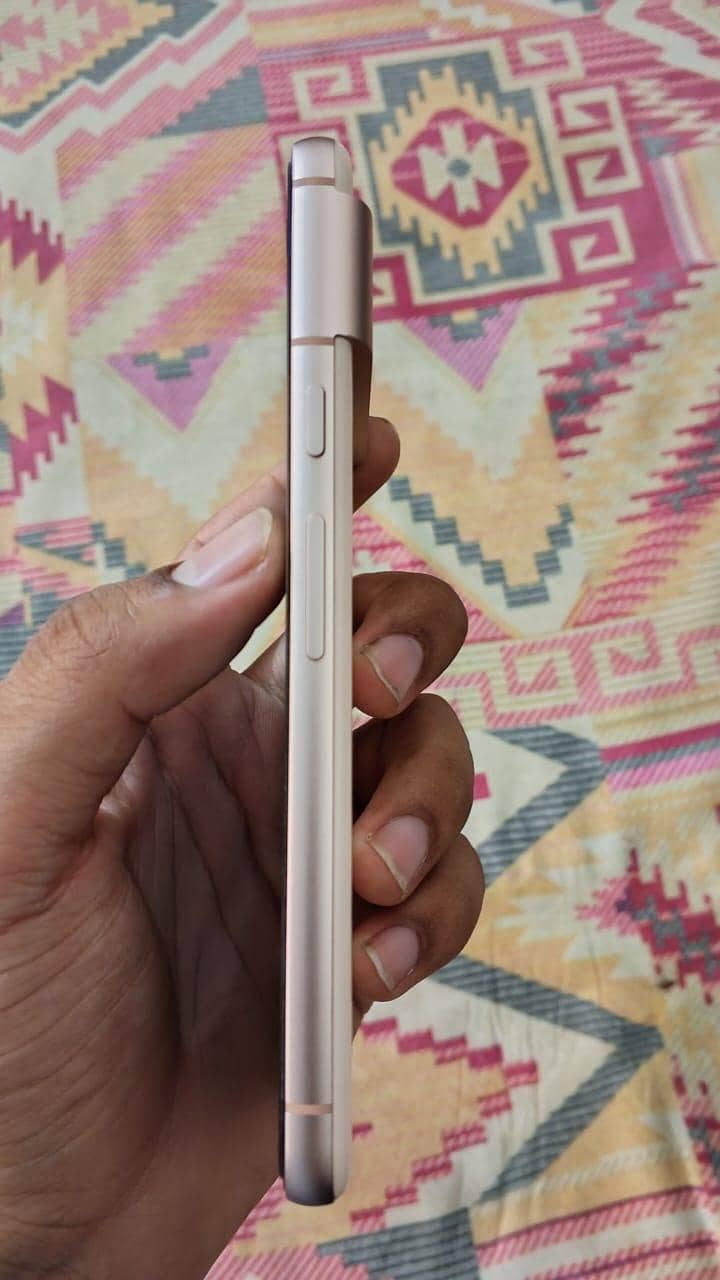 Google Pixel 8 1