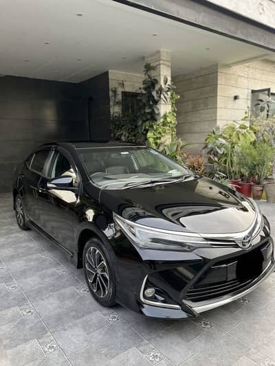 Toyota Altis Grande 2025