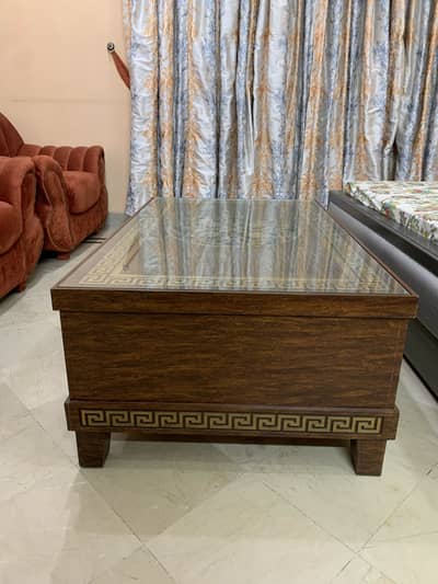 Lounge Table