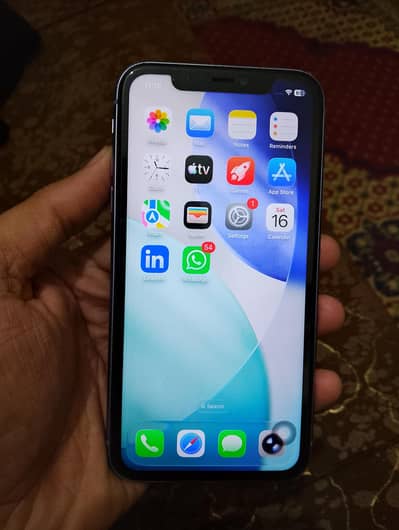 Apple iPhone 11