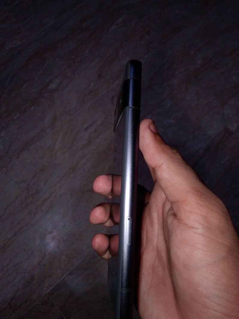 Google Pixel 7a 3