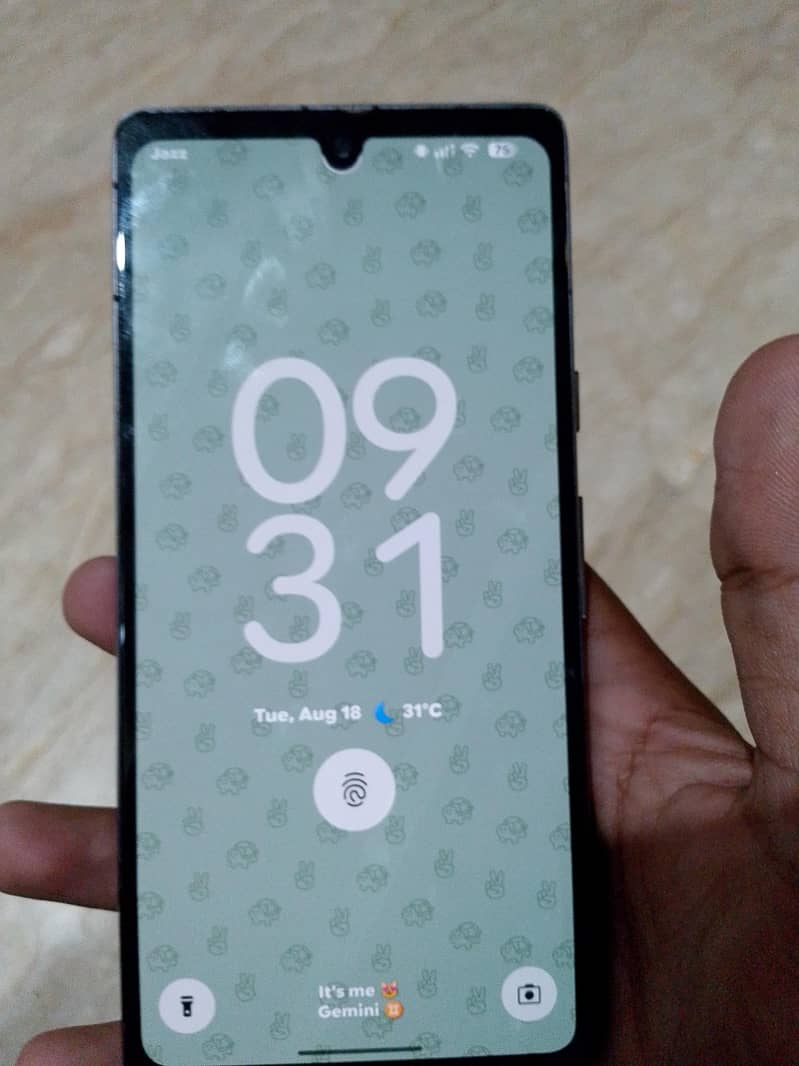 Google Pixel 7a 5