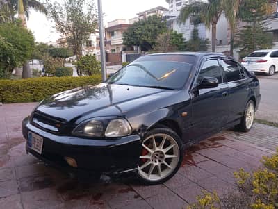 Honda Civic VTI Automatic.