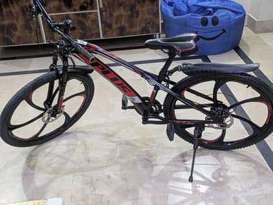 Premium Sports Mountain Bicycle – Alloy Frame & Alloy Wheels