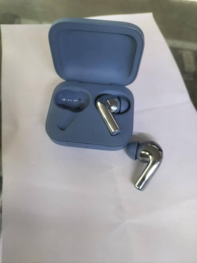 OnePlus buds 3 3