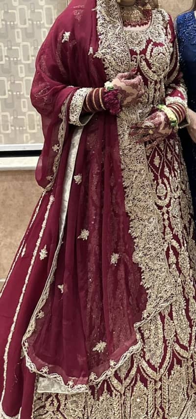 Bridal lehnga bilkul new