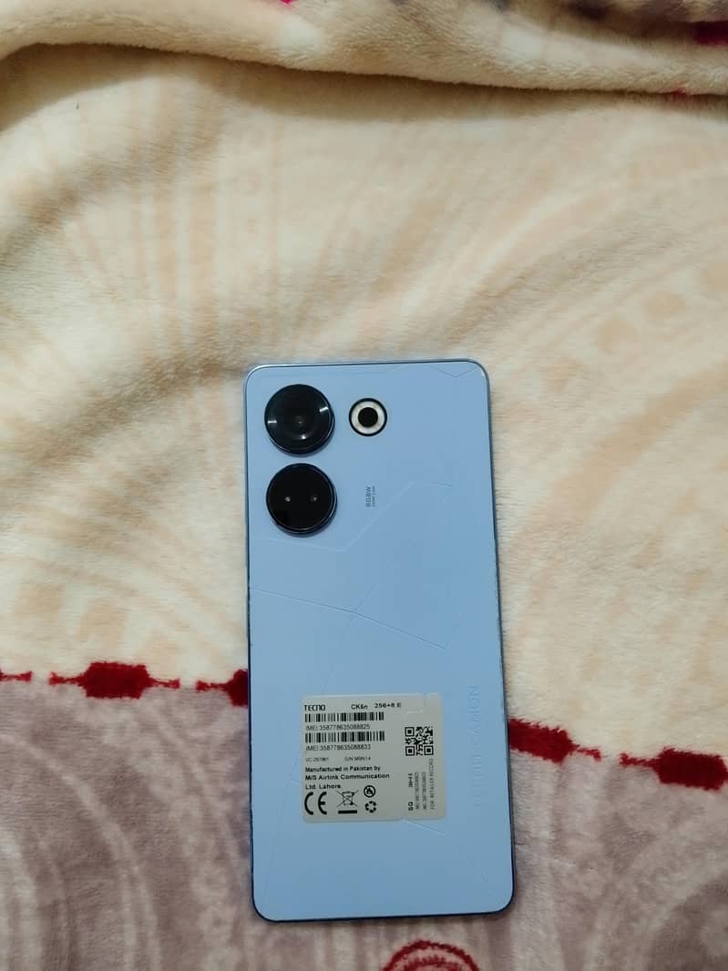 Tecno CAMON 20 0