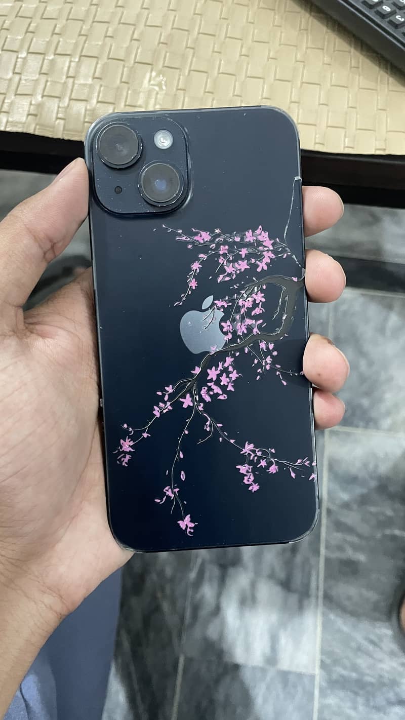 Apple iPhone 14 3