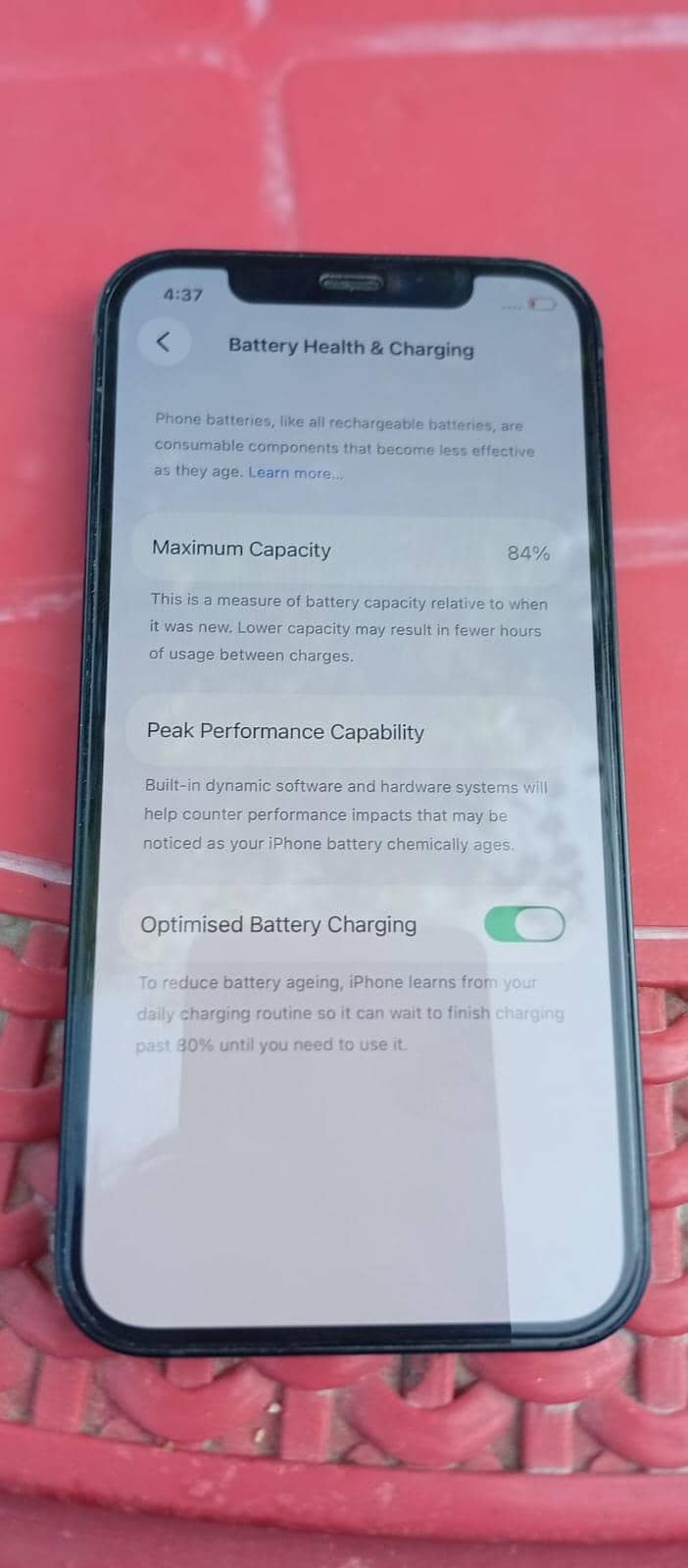 Apple iPhone 12 7