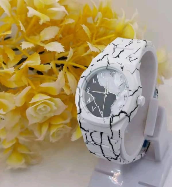special  Premium  Arabic Aura Watch 2026 watch: Luxury Minimalist Design with Butterfly Clasp & Fiber Chain for Men