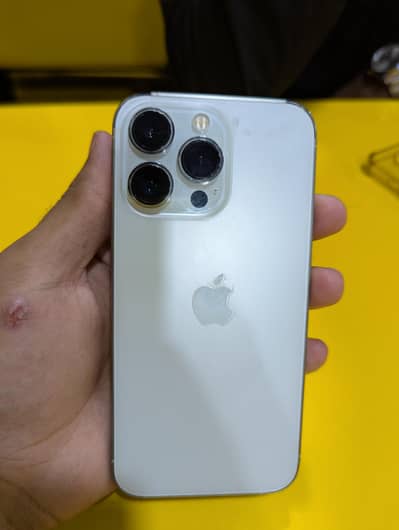 Apple iPhone 13 Pro