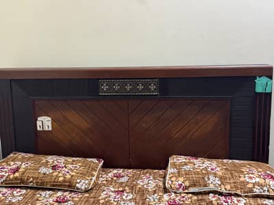 Complete bed set with steel closet