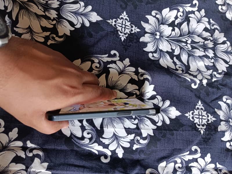 Apple iPhone 15 3