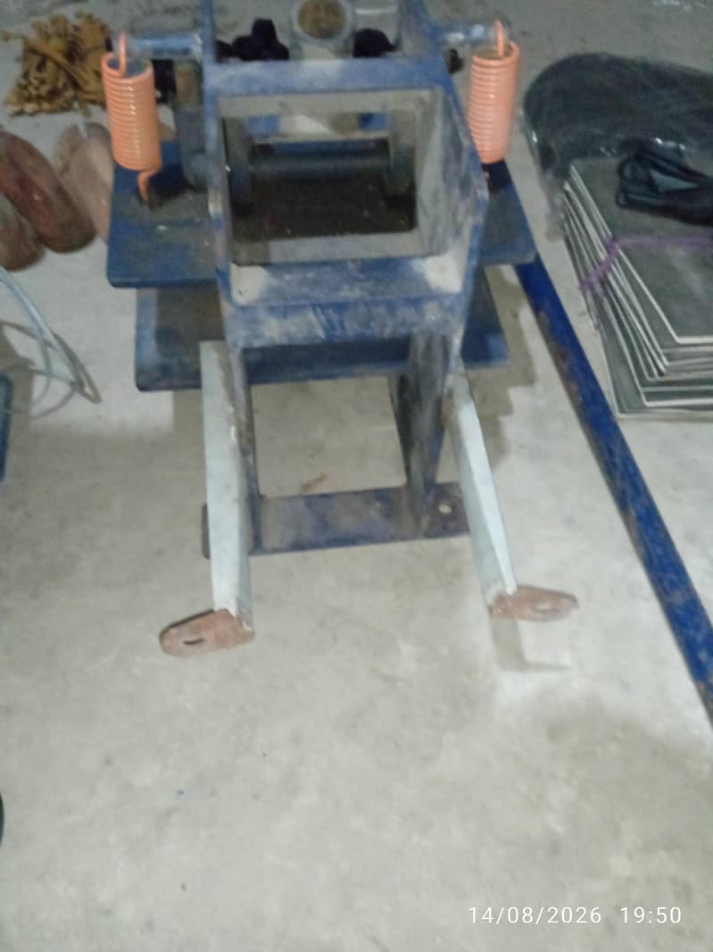 chapel machine sandel machine 10
