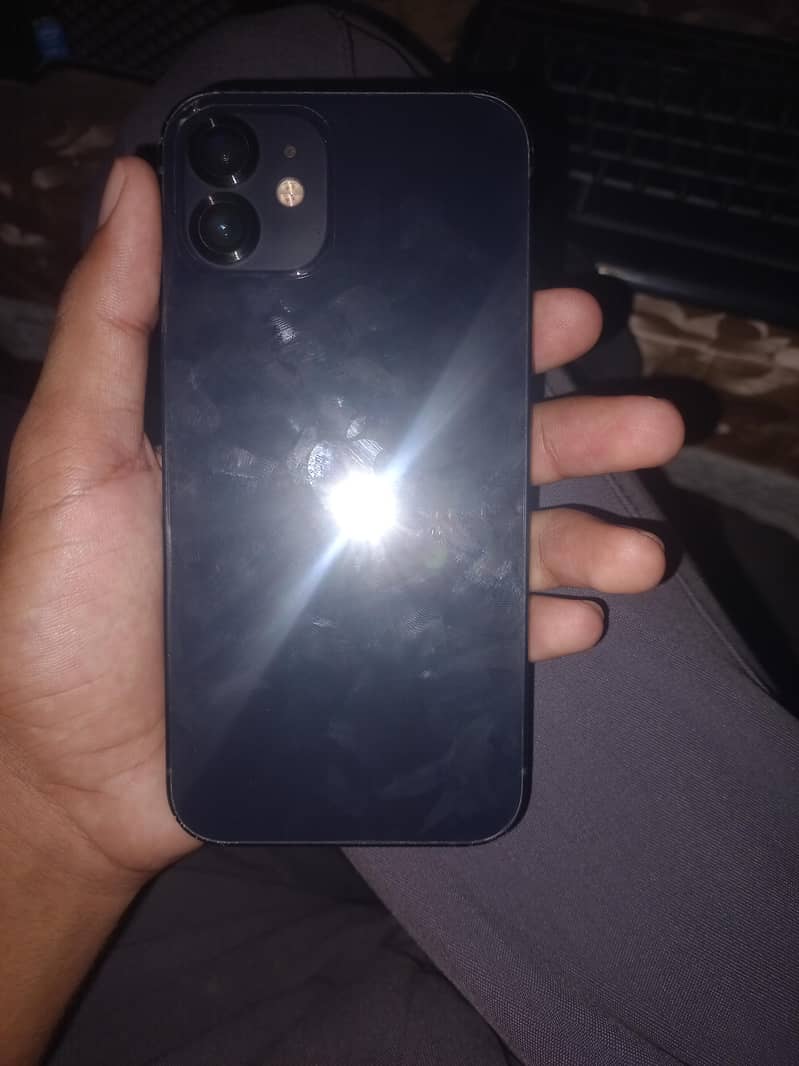 Apple iPhone 12 0
